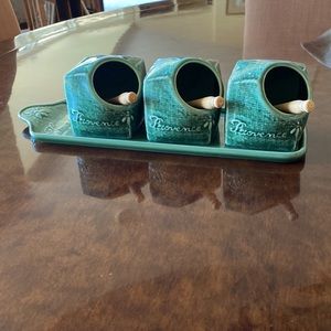 NWOT Revol France Provence Forest Green Condiment Set with 3 Small Wooden Spoons